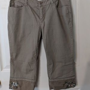 Coldwater Creek embellished capris P10